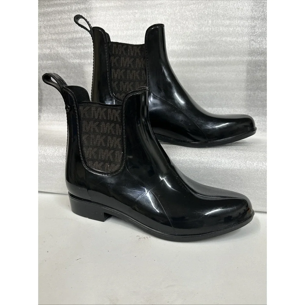 MICHAEL‎ KORS Black Patent Logo Chelsea Rain Boots Women's Size 6
